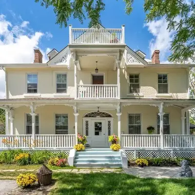 Lakehurst Estate