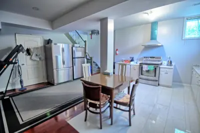 Gallery image of Free Parking Private Bathroom on Basement in Vaughan