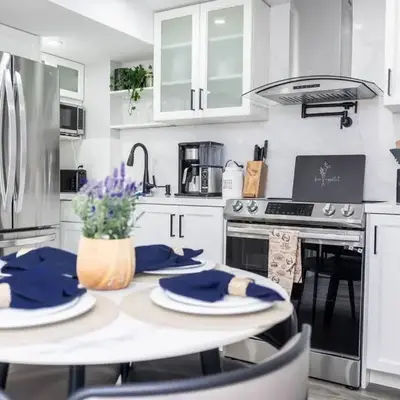 French Charm in Brampton 2 Bdrm Apt