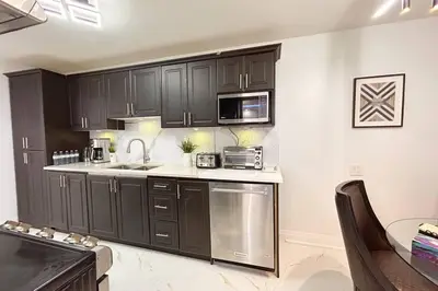 Gallery image of Super Luxury Family Home - 3 Bedrooms, 1 Full Bathroom and 1 Half Washroom with Free Parking, Wifi, Netflix in Toronto