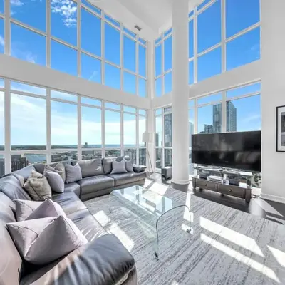 RentX 3Bedroom Penthouses near Rogers Centre & MTCC