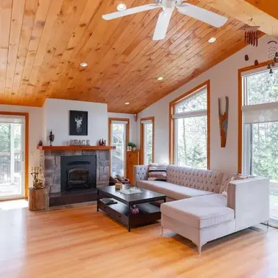 Cozy cottage on a private beach -Georgian Bay