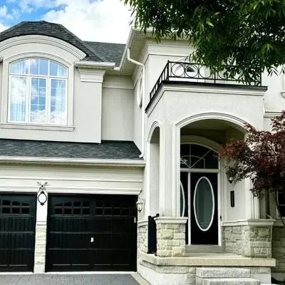 Modern 1-Bedroom Apartment - Near Airport & Toronto Downtown