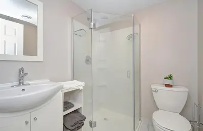 Gallery image of Modern Downtown Cozy Apartment in Kitchener