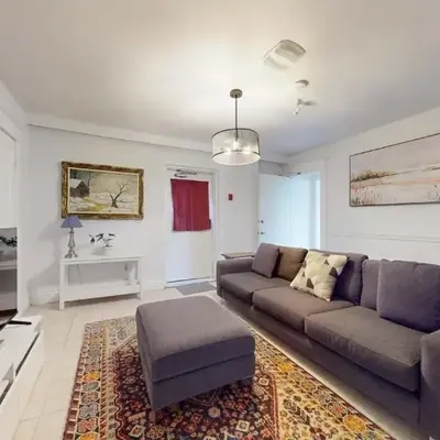 Comfortable & Spacious Private Room with Ensuite in Corso Italia
