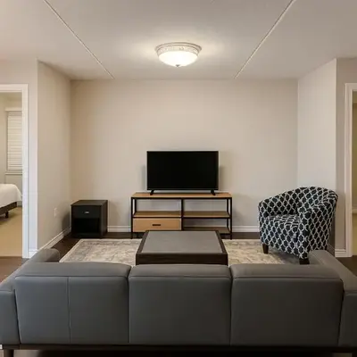 2 Bedroom Condo in Milton