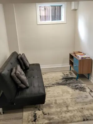 Gallery image of Your home away from home in Pickering