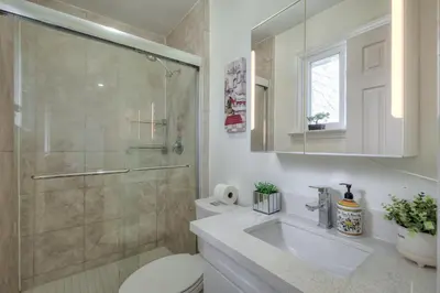 Gallery image of The Rosewood 5 Bedroom Specious Villa in Vaughan
