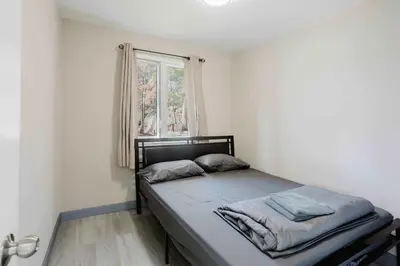 Gallery image of 2-Bedroom Cottage #11 - Red Pine in Gravenhurst