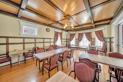 Gallery image of Marmora and Lake Inn Honeymoon Suite in Marmora