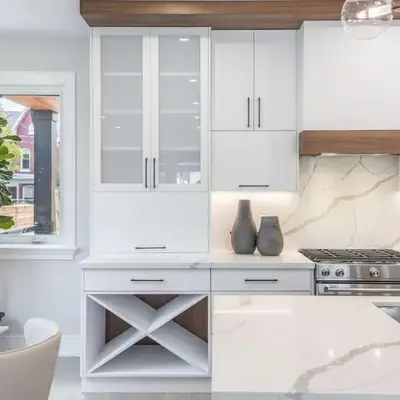 Prestige 3BR Luxury Living in Queen West