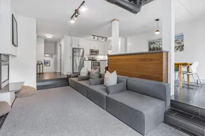 Gallery image of Slope View Chalet Walk to the Village - Patio in Blue Mountains