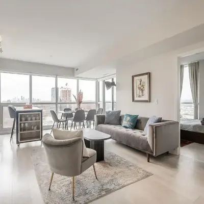 Panoramic view Condo 2 BR 2 BA Free parking