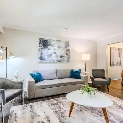 Family-Friendly 2BR - Sleeps 6
