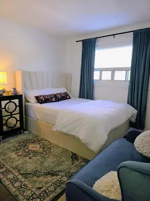 Gallery image of Private Bedroom with Ensuite in Toronto