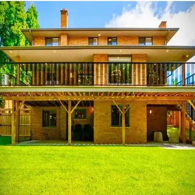 Luxurious Pvt room & Pvt heated floor bathroom near Airport