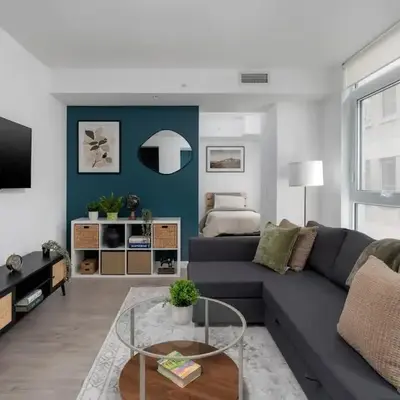 Chic Designer Downtown Condo with 3 Beds