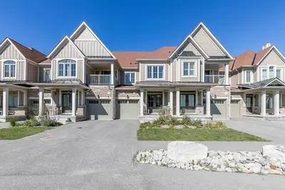 Gallery image of Luxury Townhome - Private Patio Shuttle Trails in Blue Mountains