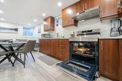 Gallery image of Ideally located Apartment in North York in Toronto