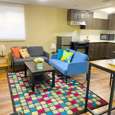 Relaxing 2 Bedroom Basement Stay