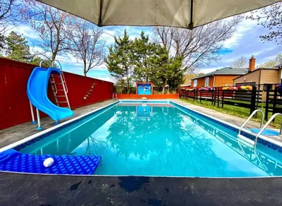 Gallery image of Kia luxury house 2 in Richmond Hill