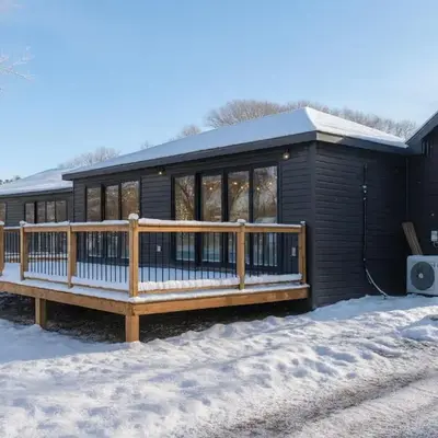 Lakeview Willow Bay Cottages in Harwood