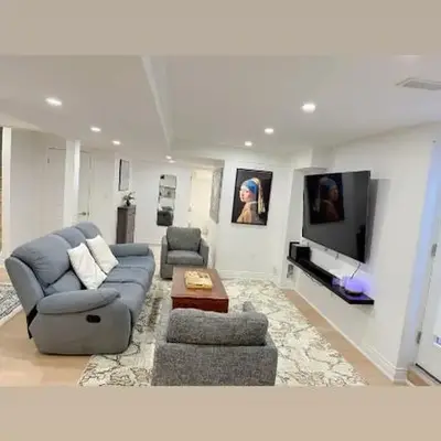 Studio 8848 - Sleeps 8