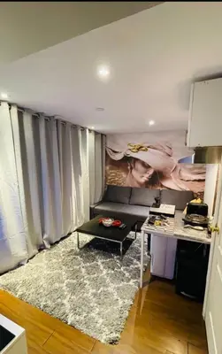 Gallery image of Cozy Private in Richmond Hill