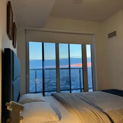 Modern 1 bedroom with private bathroom near Toronto airport