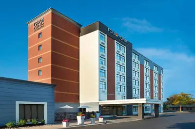 a rendering of the front of a hotel at Four Points by Sheraton Hamilton - Stoney Creek in Hamilton