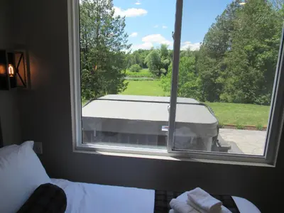 Gallery image of Inner Joy Getaways in Elora