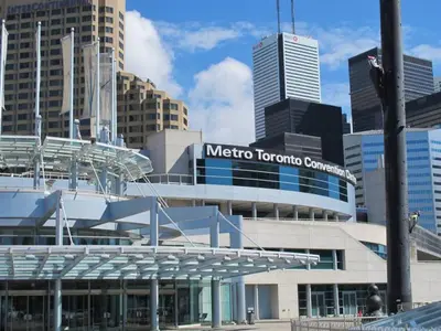 a metro toronto convention building in a city at Cozy Condo near CN Tower in Toronto